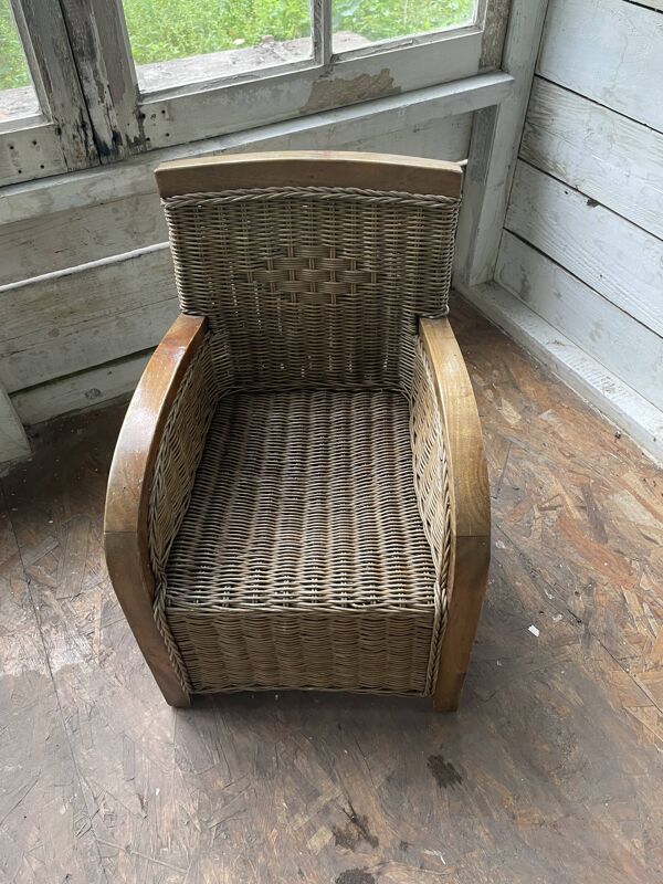 Fauteuil en rotin pour enfant