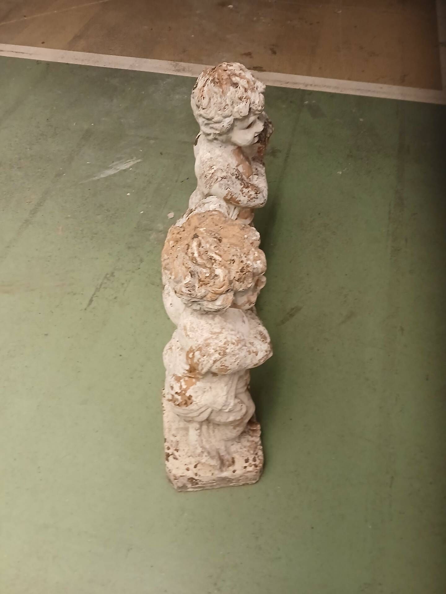 Cherub figurines