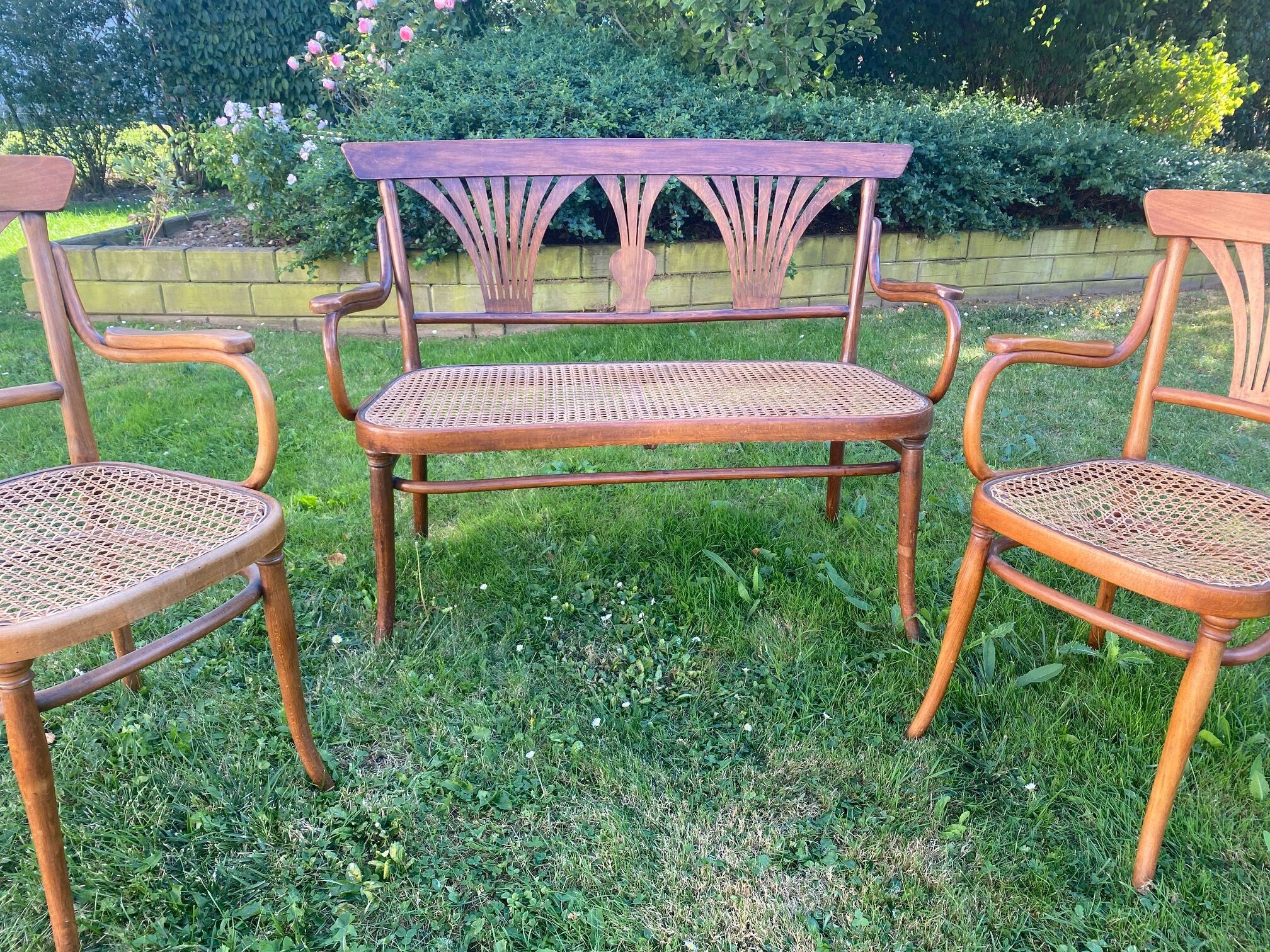 Thonet set bench and two armchairs