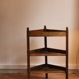 Small corner cabinet in oak, popular Burgundy work from the 19th century.