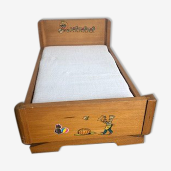 Antique toy, doll bed