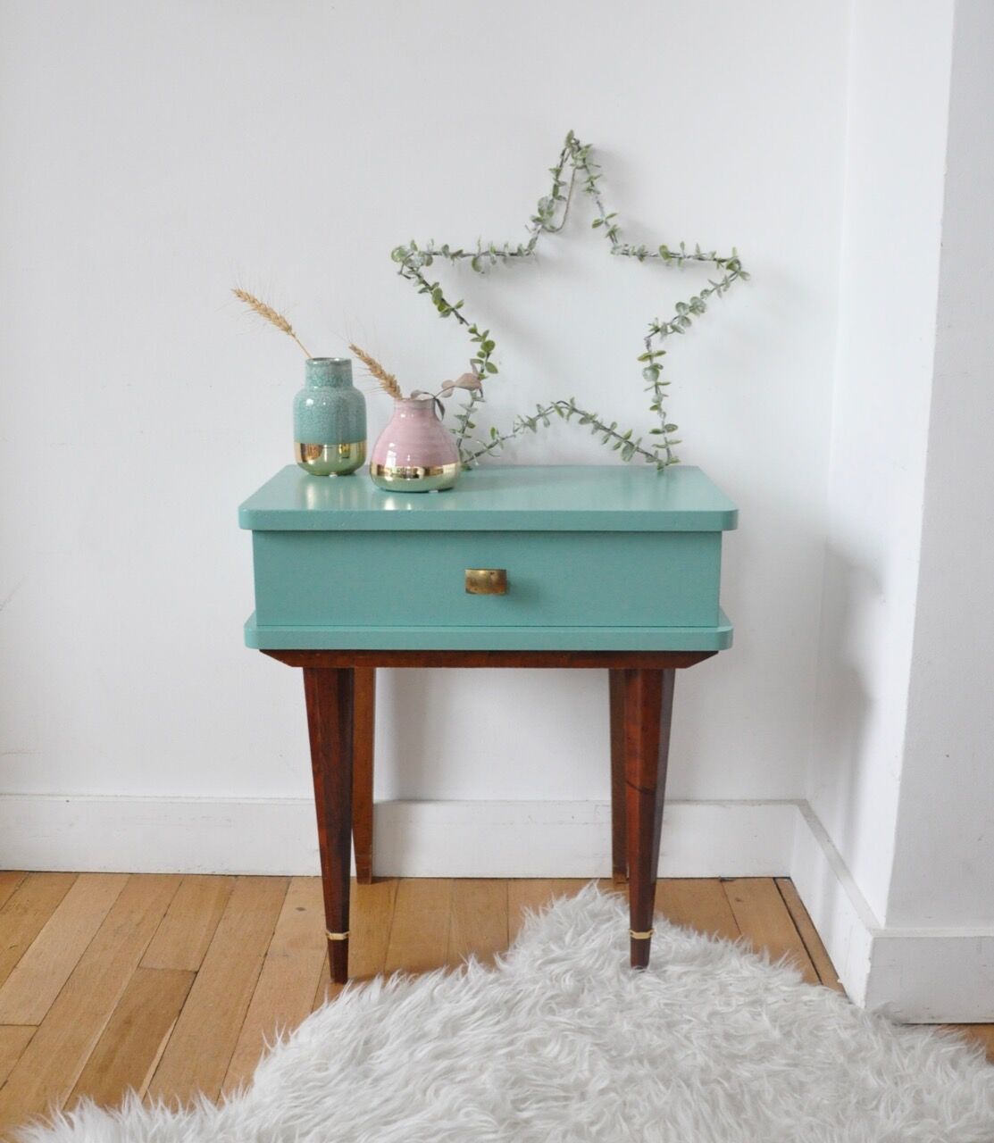 Bedside table