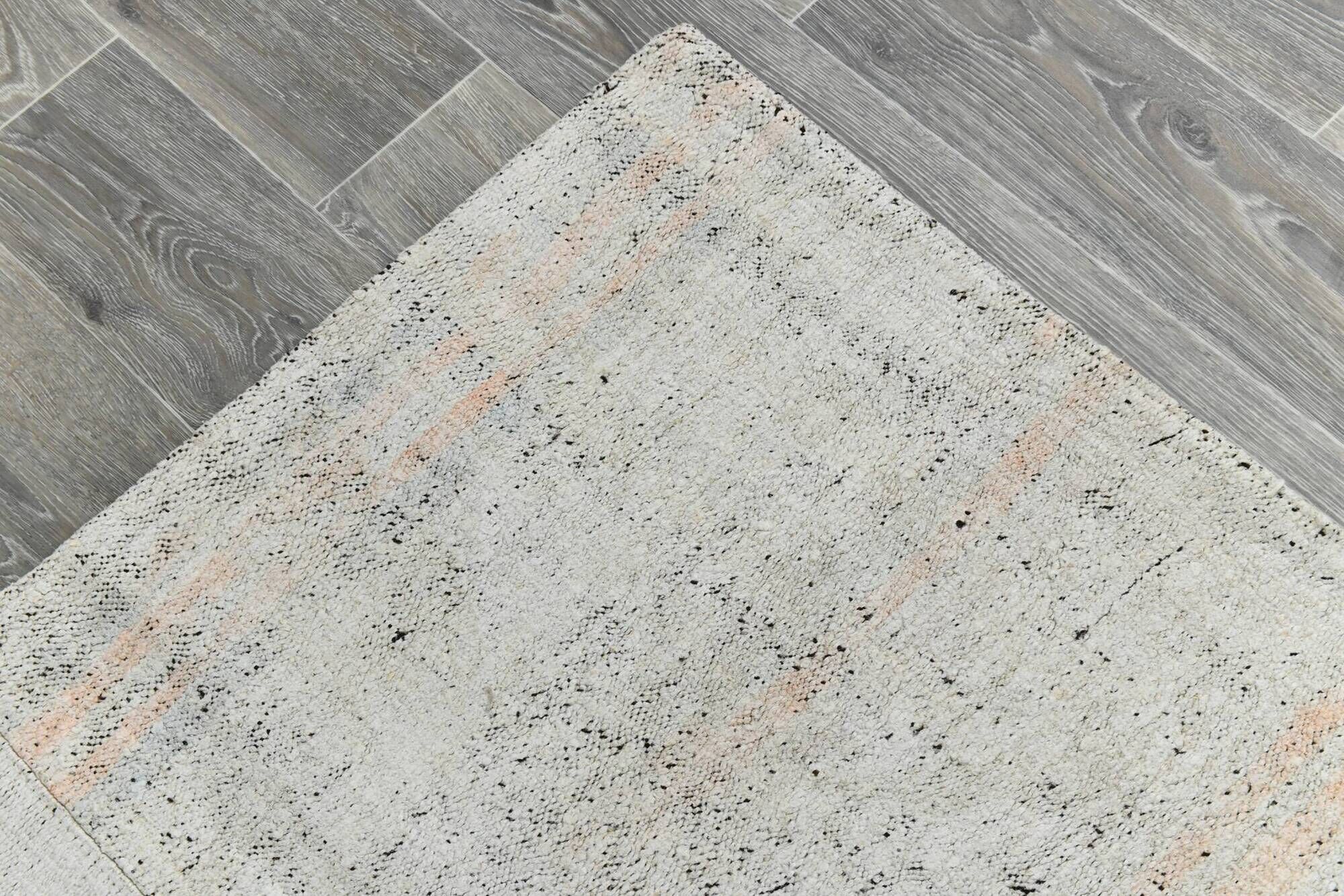 Off White Turkish Vintage Kilim Rug, Handwoven Bohemian Carpet, 23x328Cm