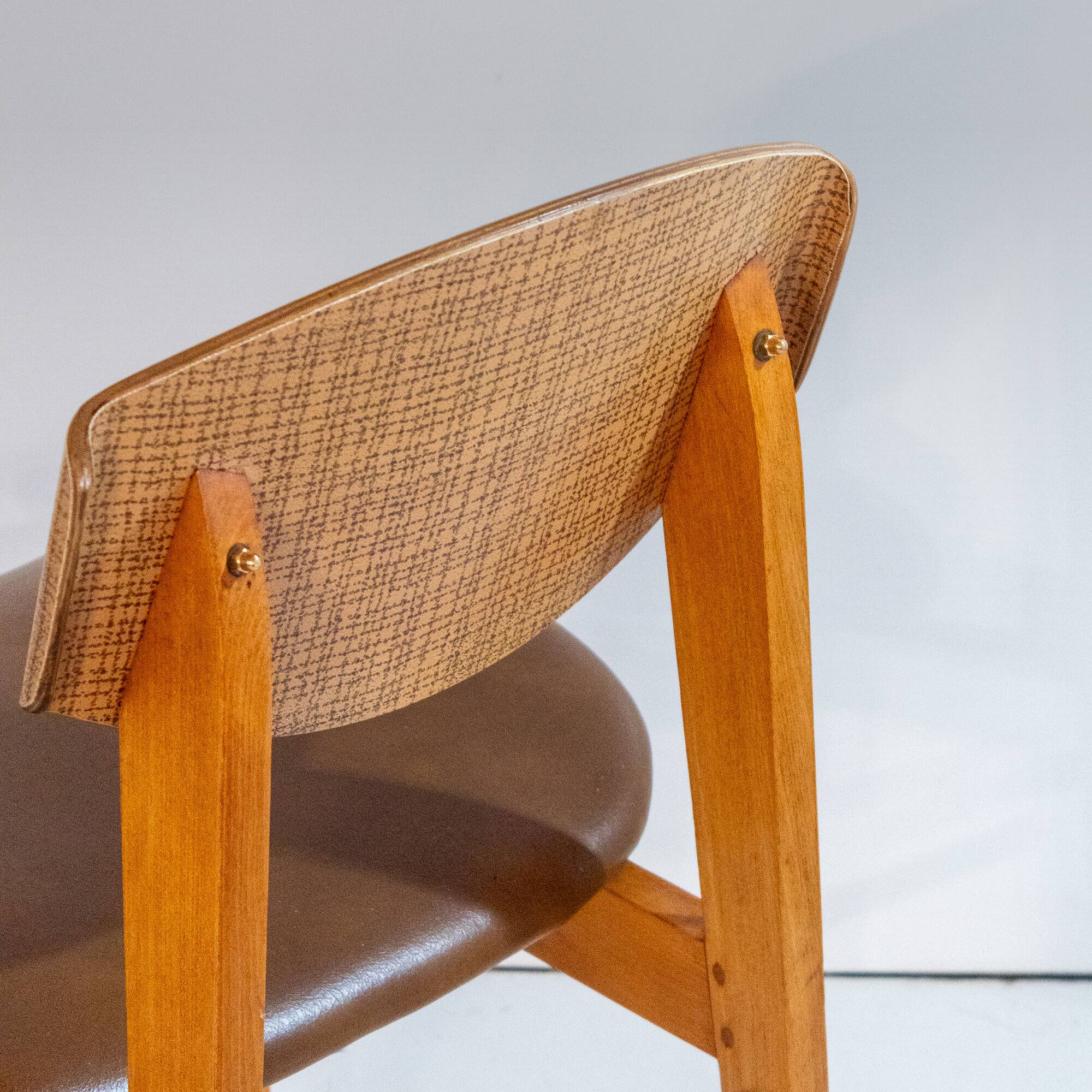 Mid- Century Modern Dining Chairs in Scandinavian Style