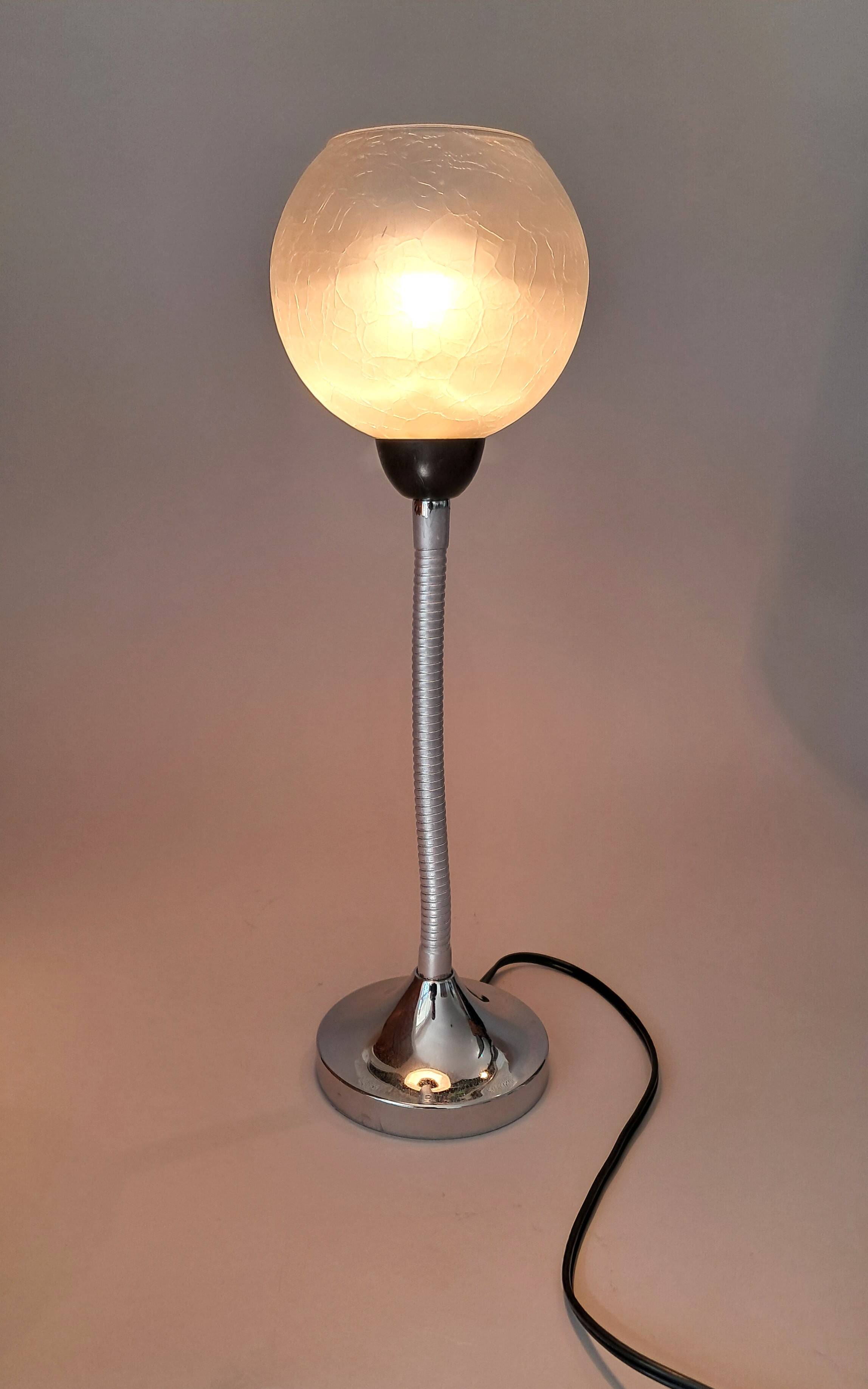 Vintage 1960/1970 articulated wall light.