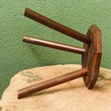 Tabouret en bois tripode, assiste octogonale