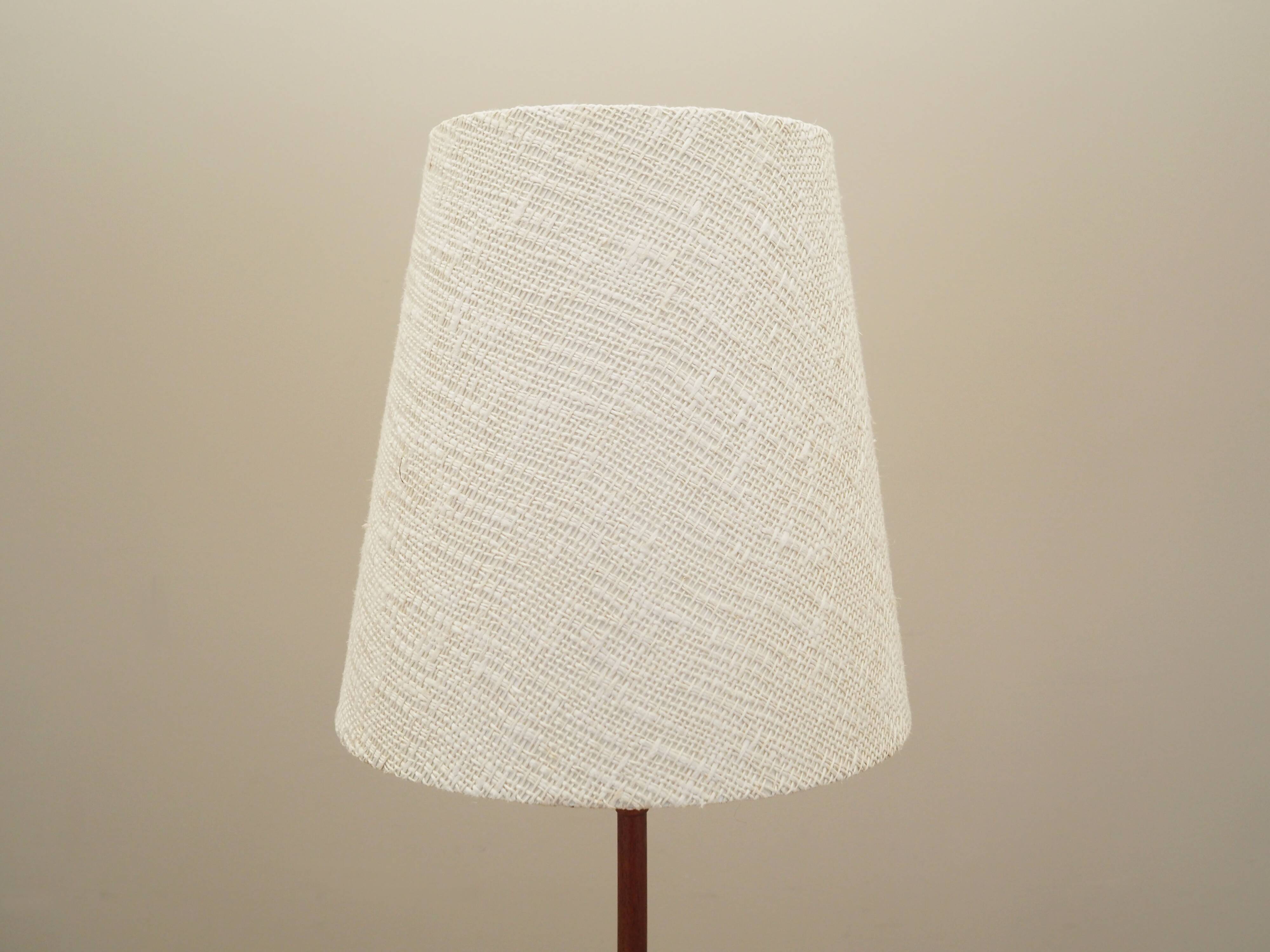 Lampadaire, design danois, années 1970, production : Danemark