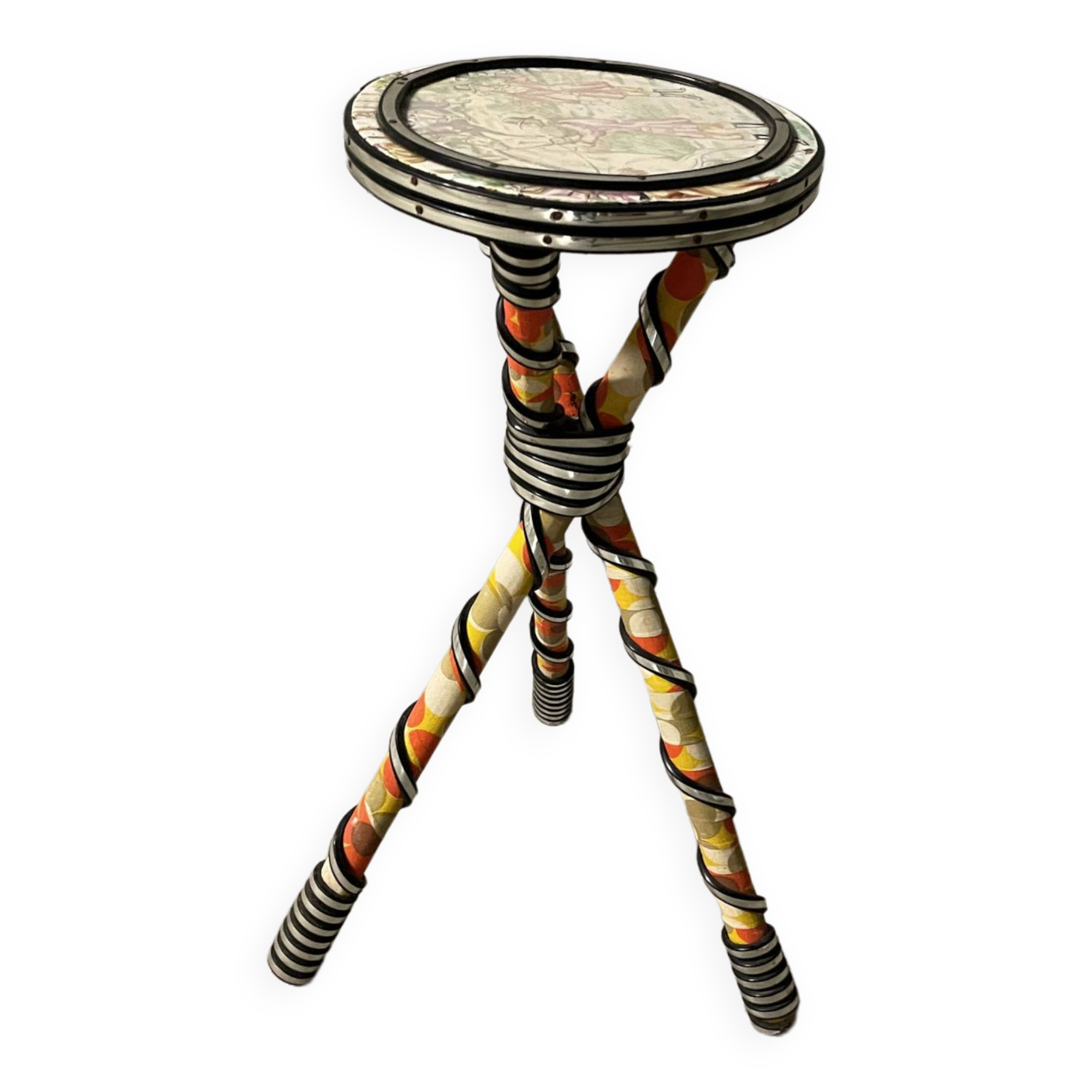 Kitsch pedestal table from the 70s