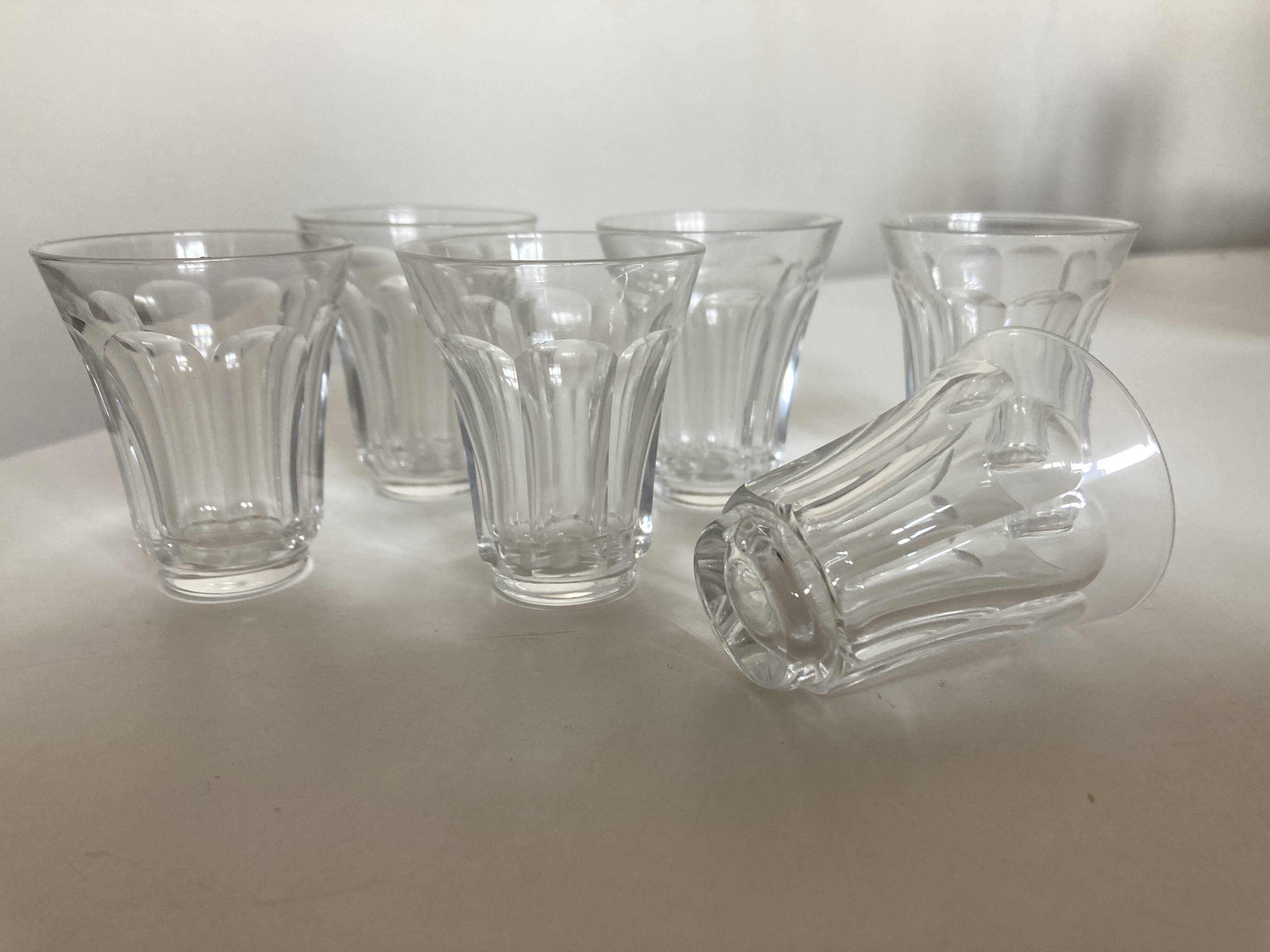 Set de 6 verres shot tulipe à côtes plates néo classique 1950