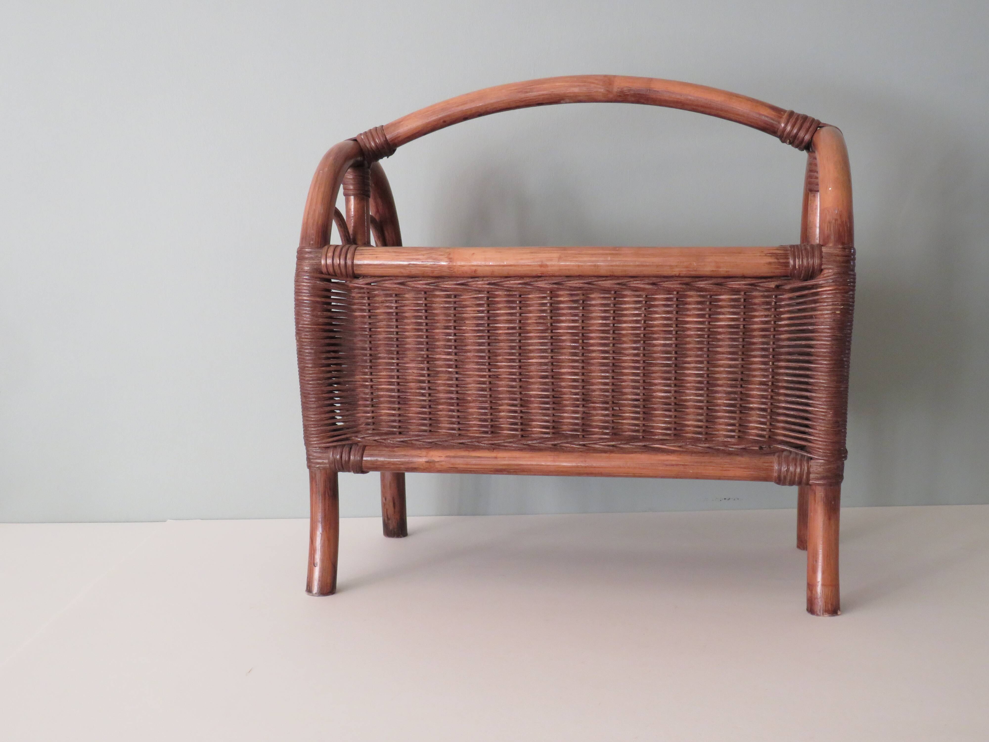 Ratin magazine holders