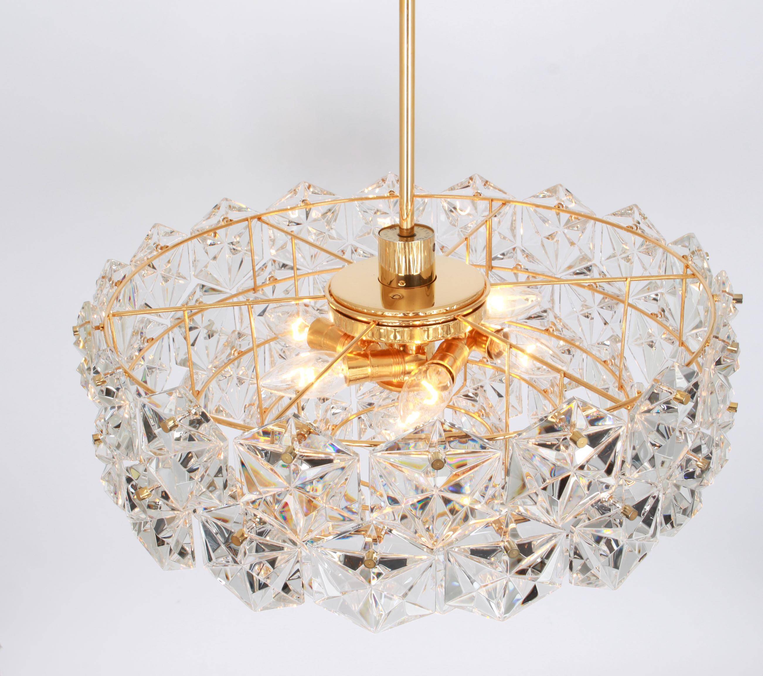 Lustre Kinkeldey en laiton doré et verre cristal, Allemagne, années 1970