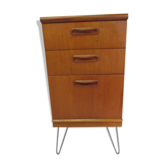 Vintage chest of drawers