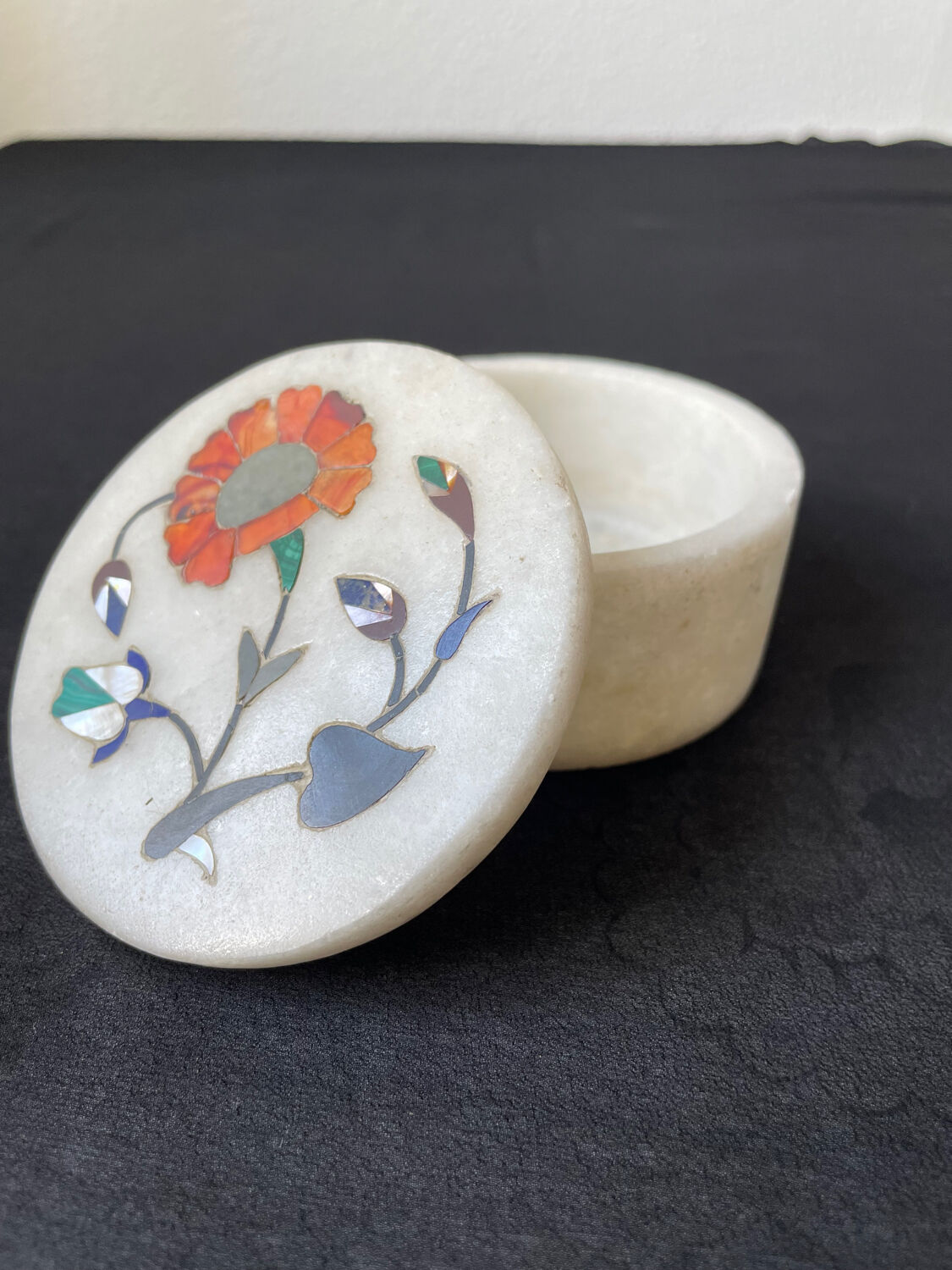 Marble box with inlaid stone