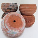 Five pots terracotta patina vintage