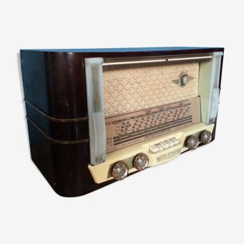 Radio ancienne qui fonctionne