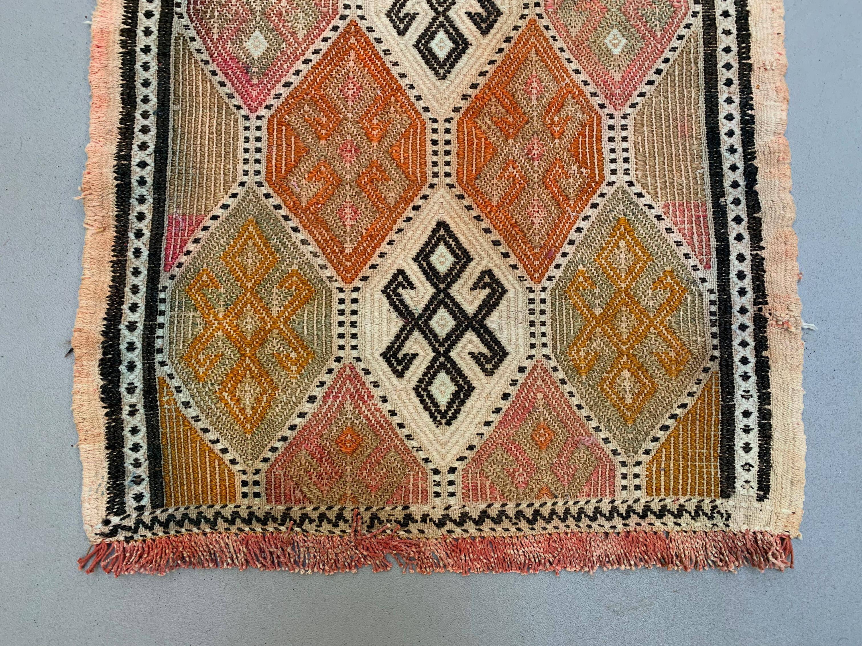 Vintage Turkish Mini Kilim 81x50 cm Wool Small Kelim Runner, shabby Chic