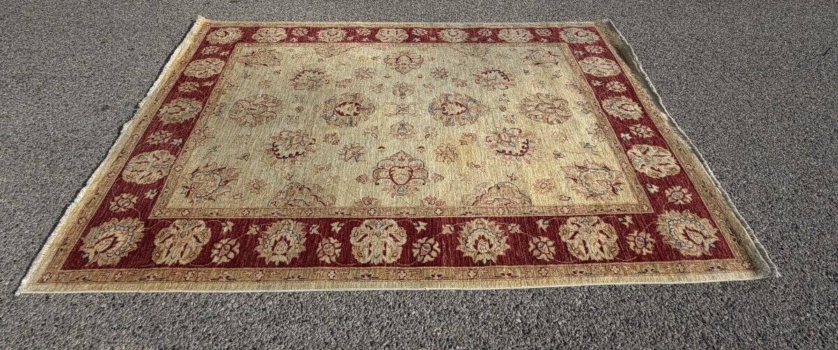 Ziegler Oriental Rug: 2.45 x 1.70 Metres - Handmade Wool