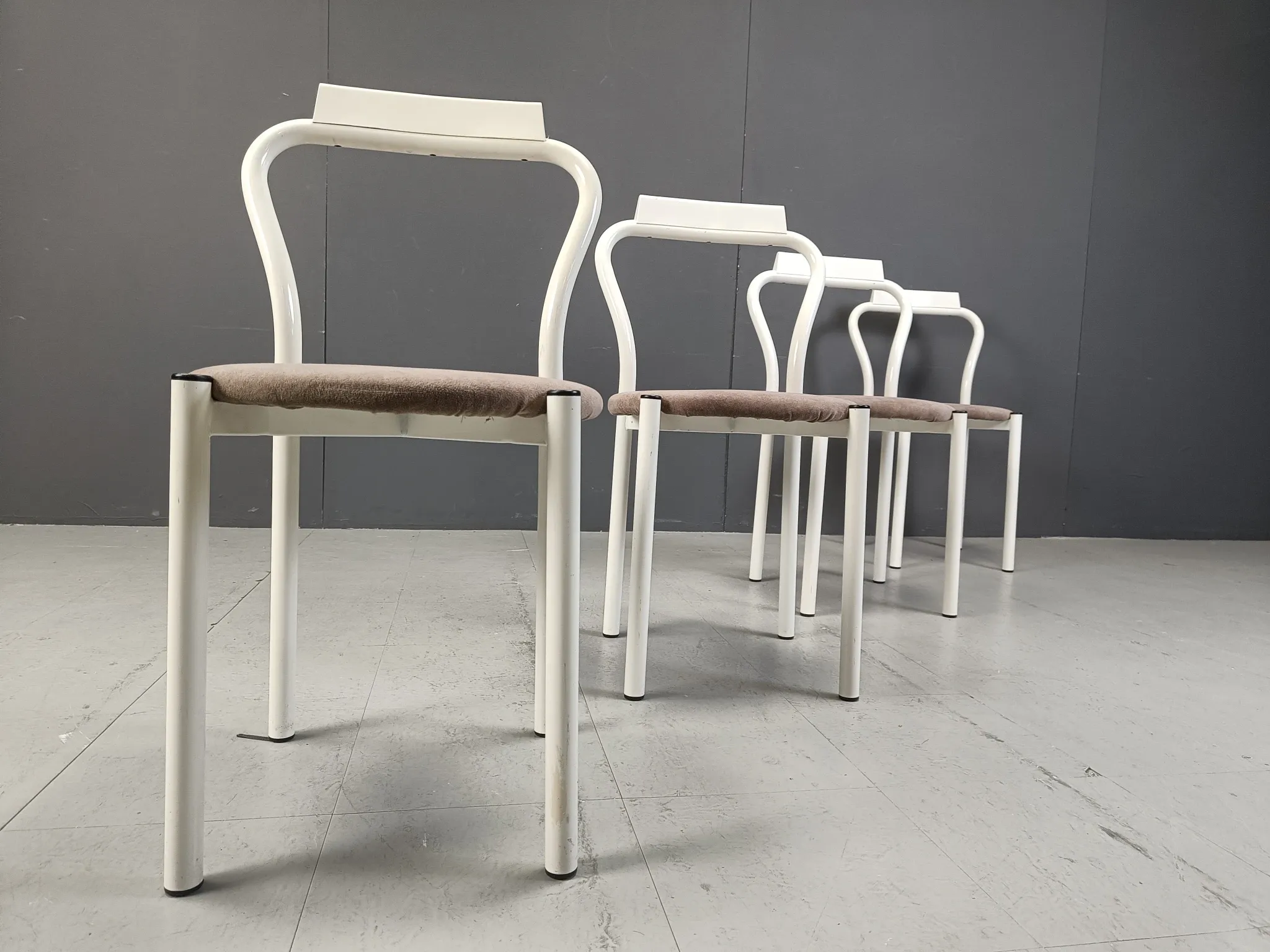 Vintage dining chairs by Calligaris, 1980s