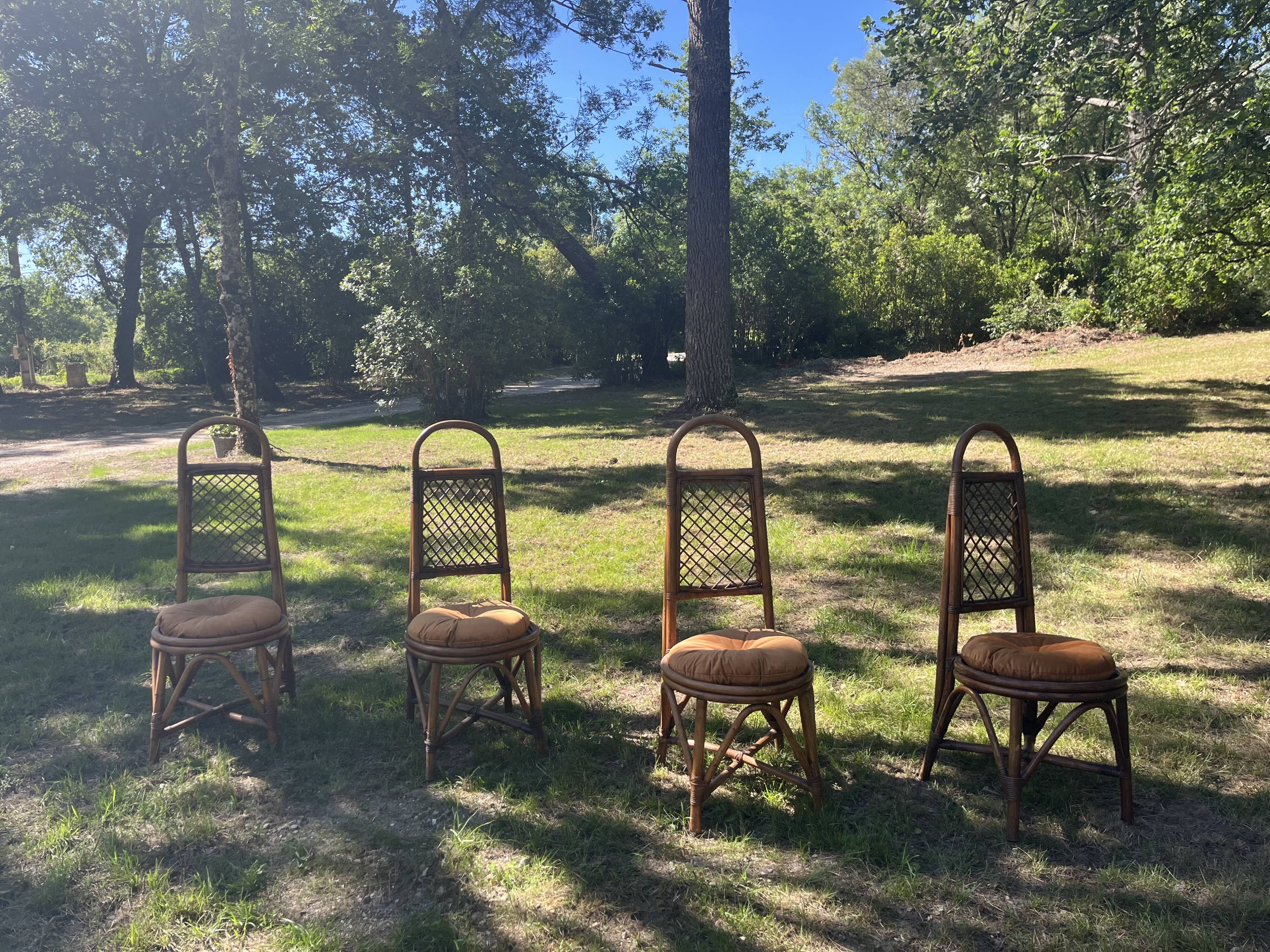 4 chaises vintage en rotin et bambou