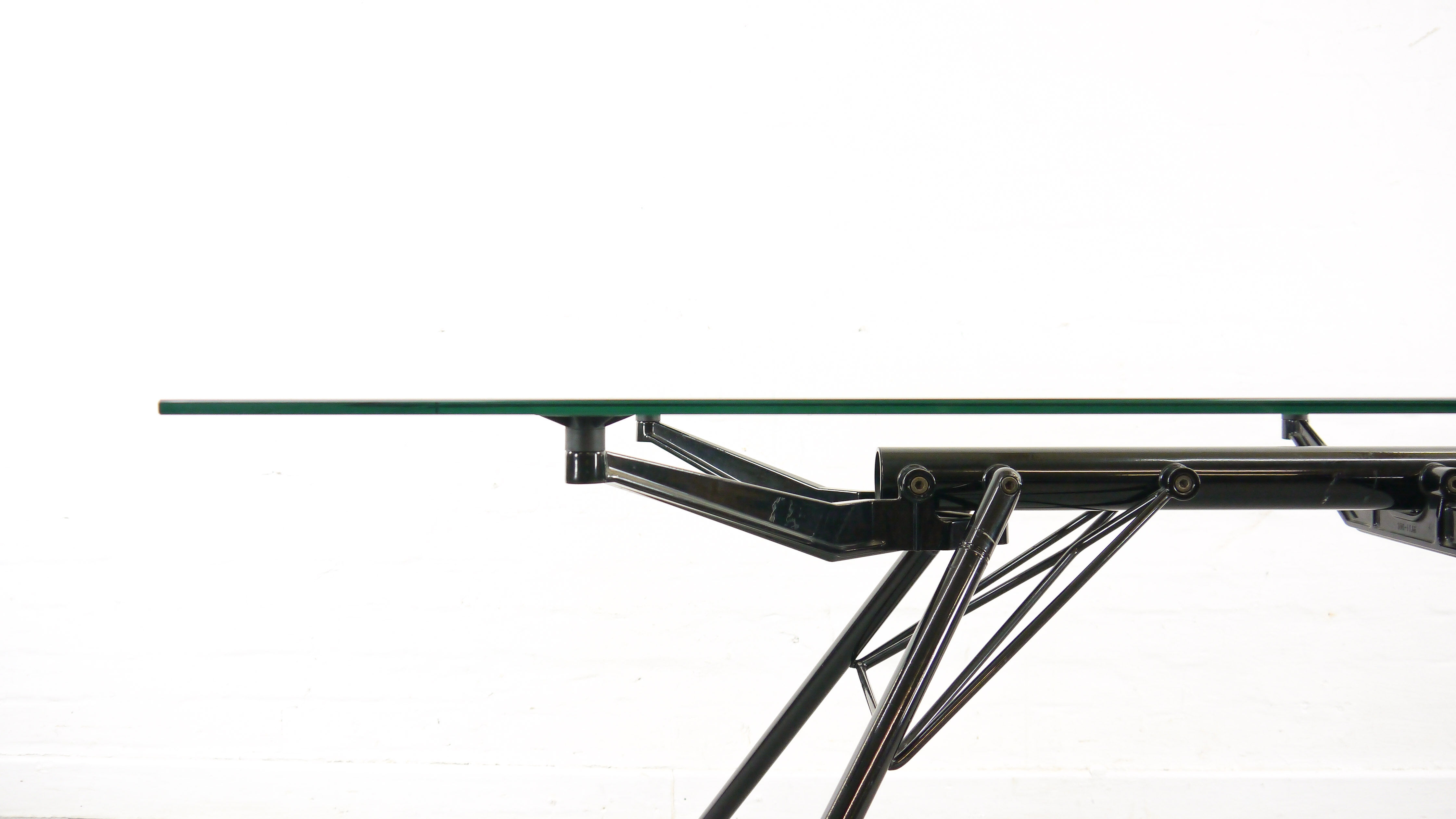 Nomos table-desk in black by Norman Foster 1986 for Tecno, Italy