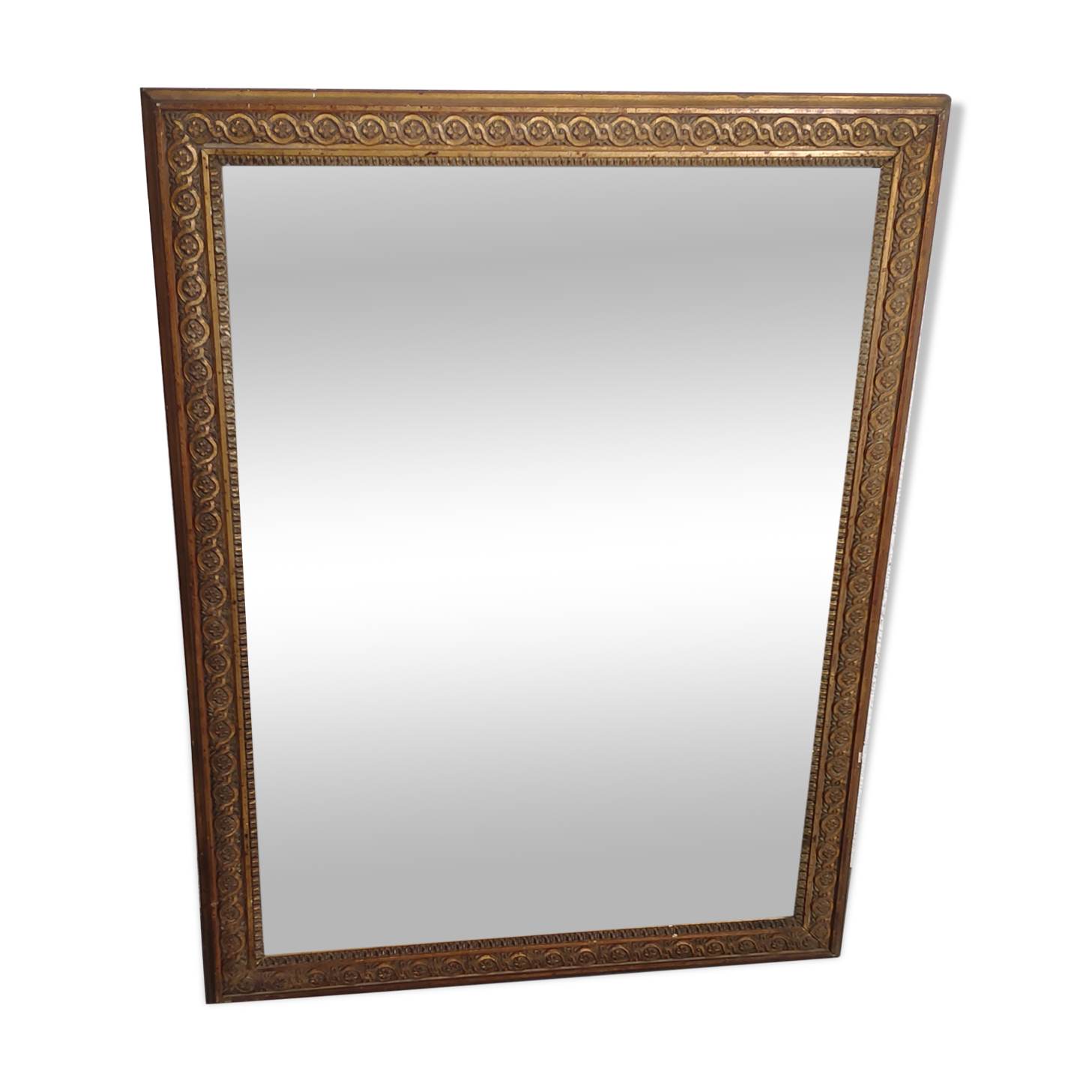Golden contour wall mirror