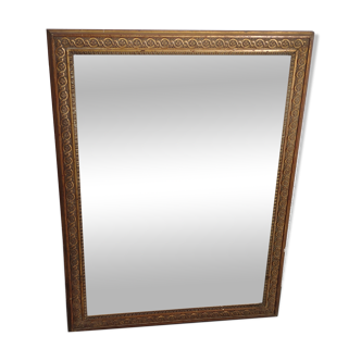 Golden contour wall mirror