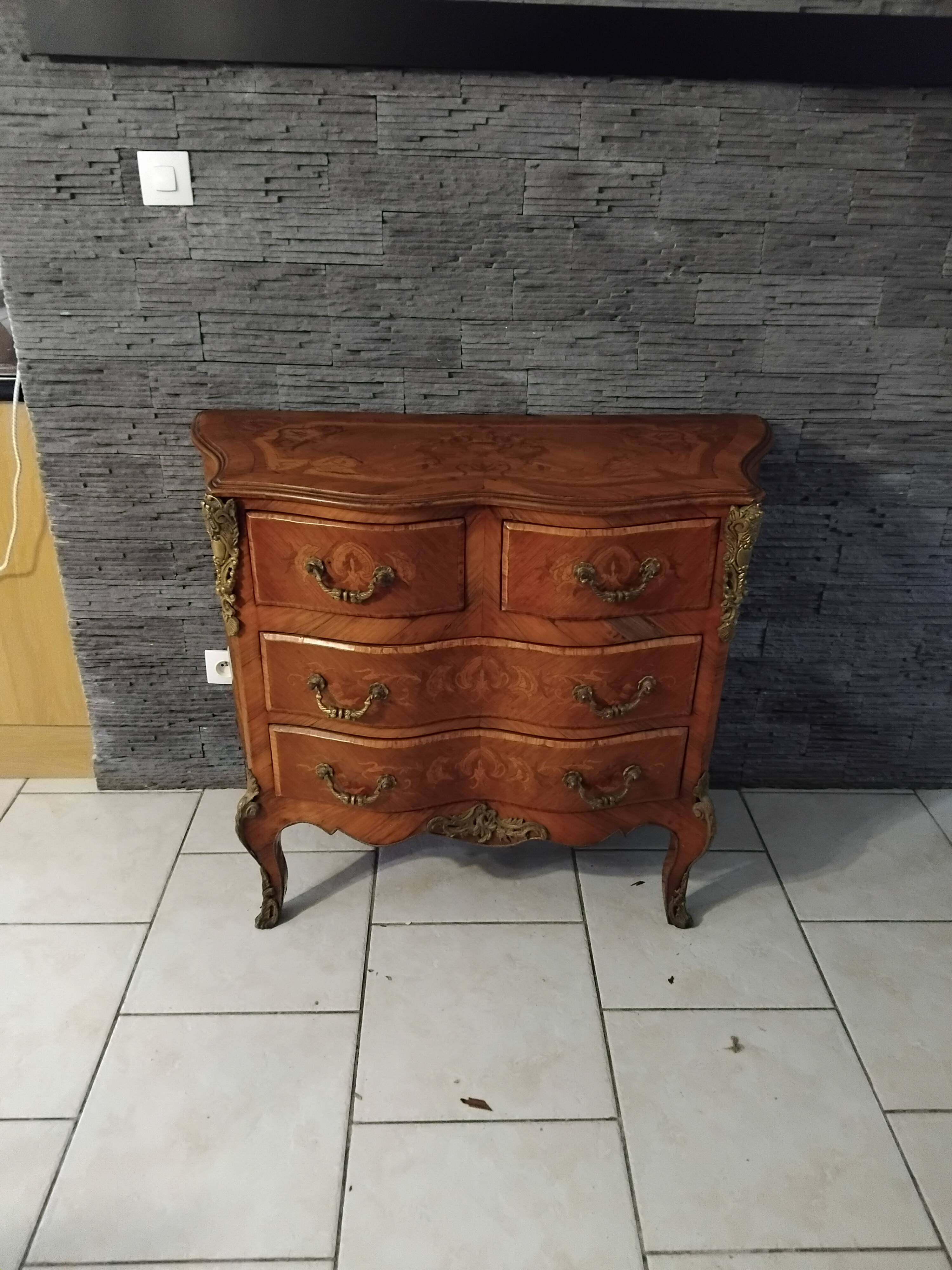 Antique louis xv style chest of drawers