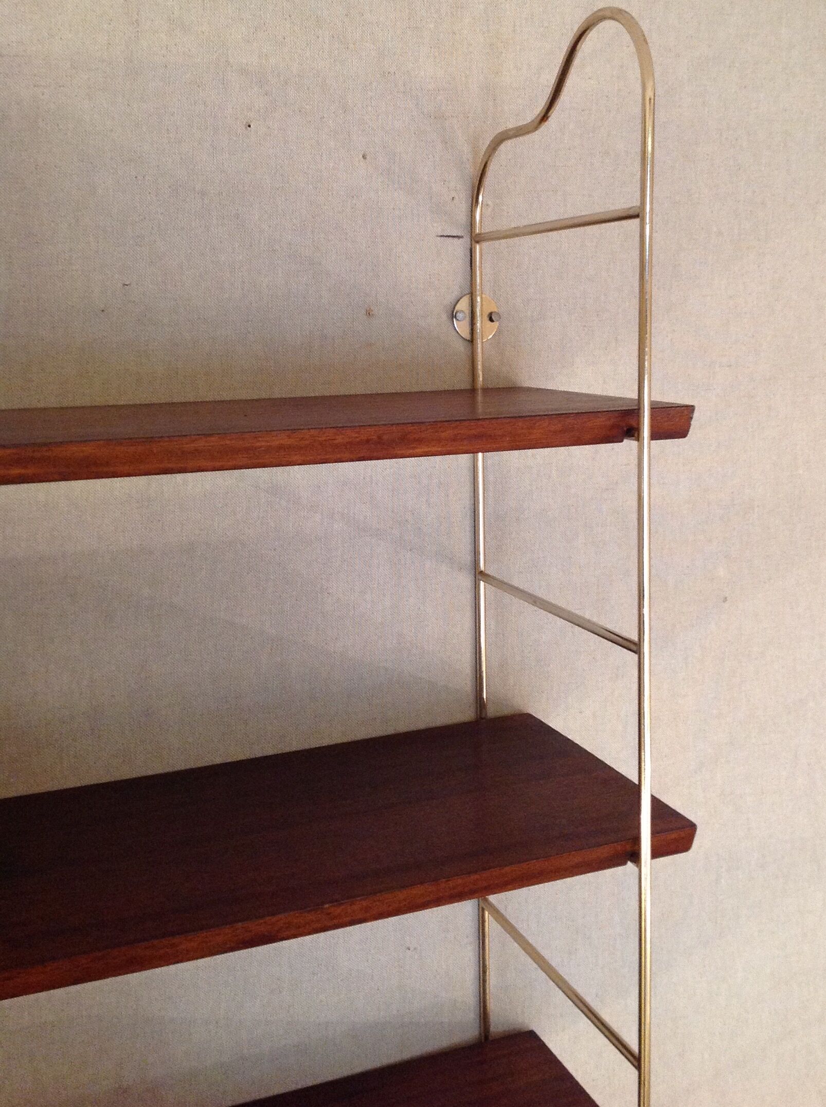 Étagère string vintage en laiton