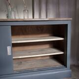Low workshop furniture