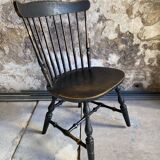 Windsor chair