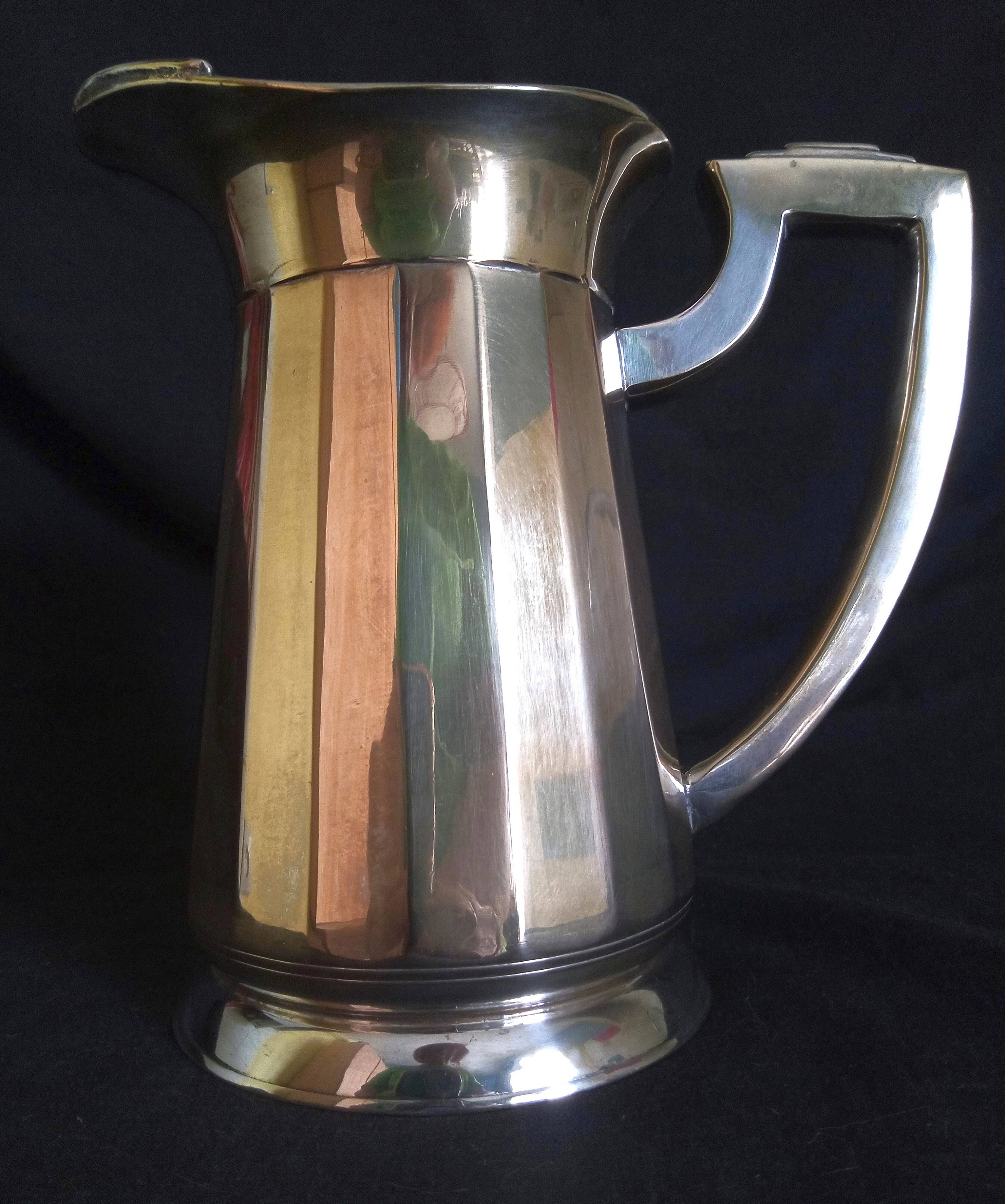 Art Deco water carafe in silver metal