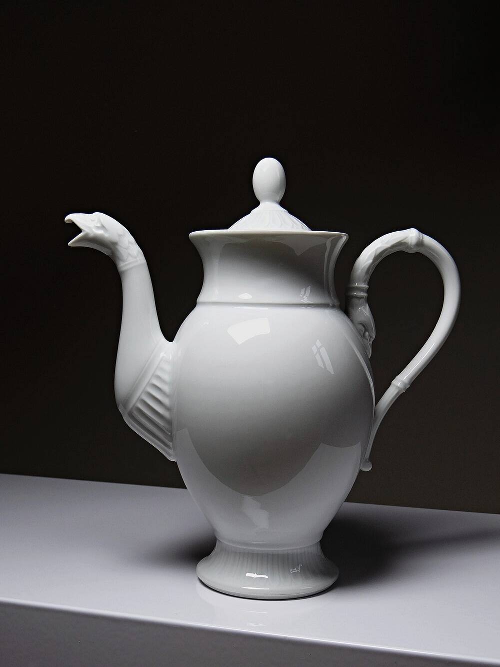 "Eagle" teapot, very fine white porcelain from Limoges by Raynaud, 1970s
