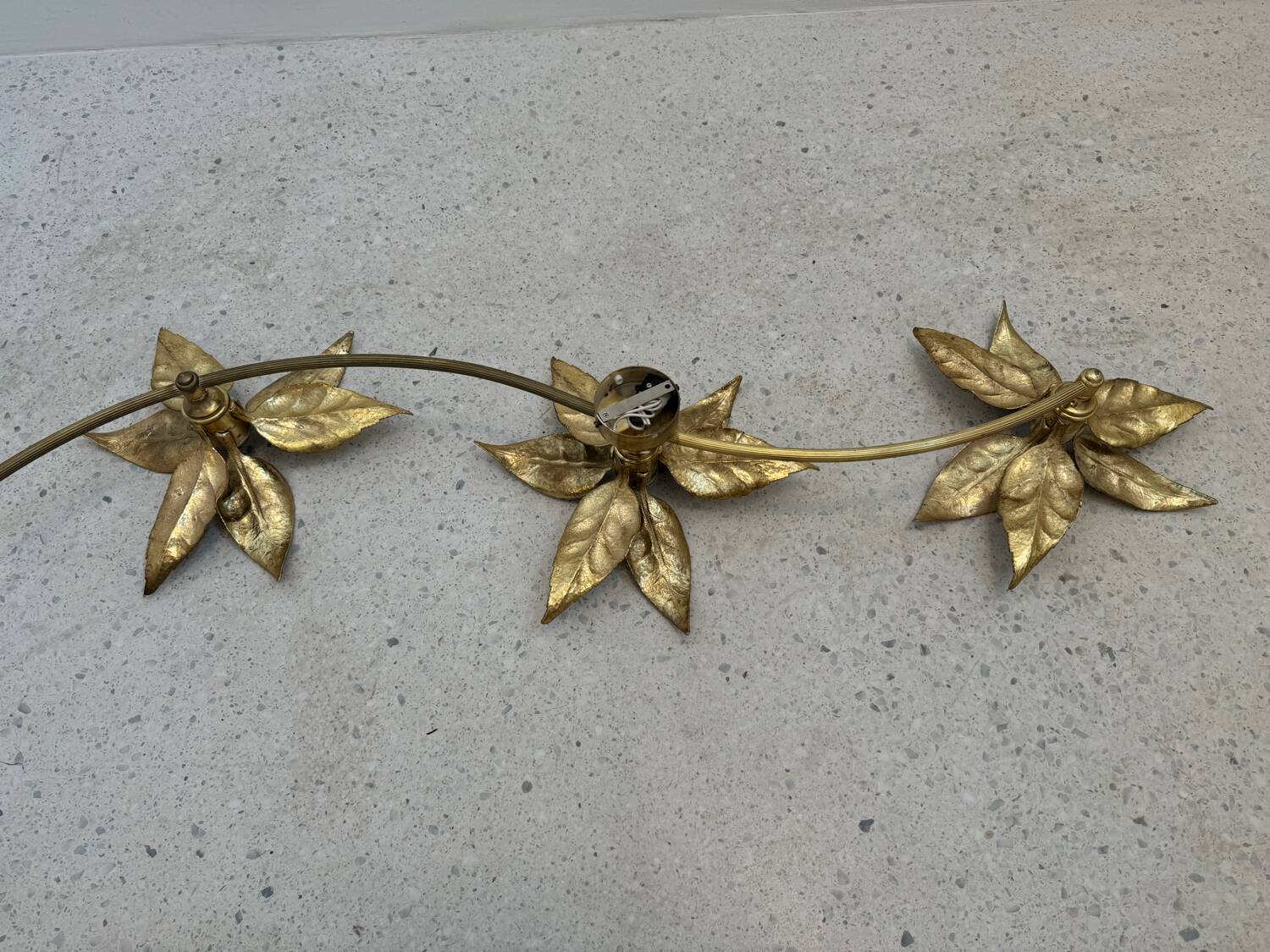 Large brass wall light, Willy Daro