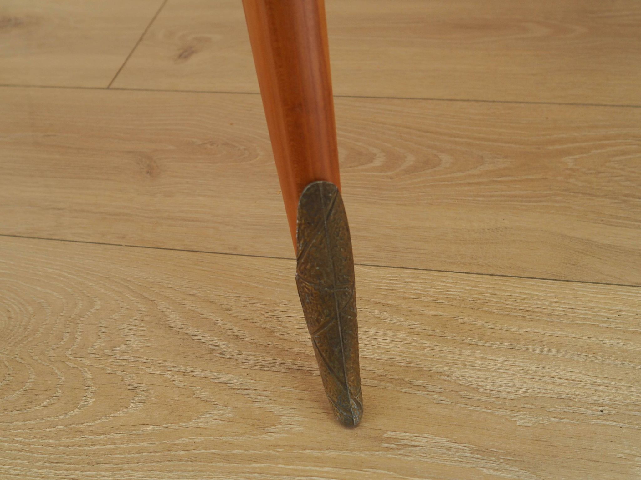 Oak desk, Italian design, 1970s, manufactured in Italy