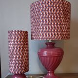 Duo lamp with raspberry ceramic base and vintage print lampshade