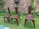 Anciennes chaises en métal de terrasse