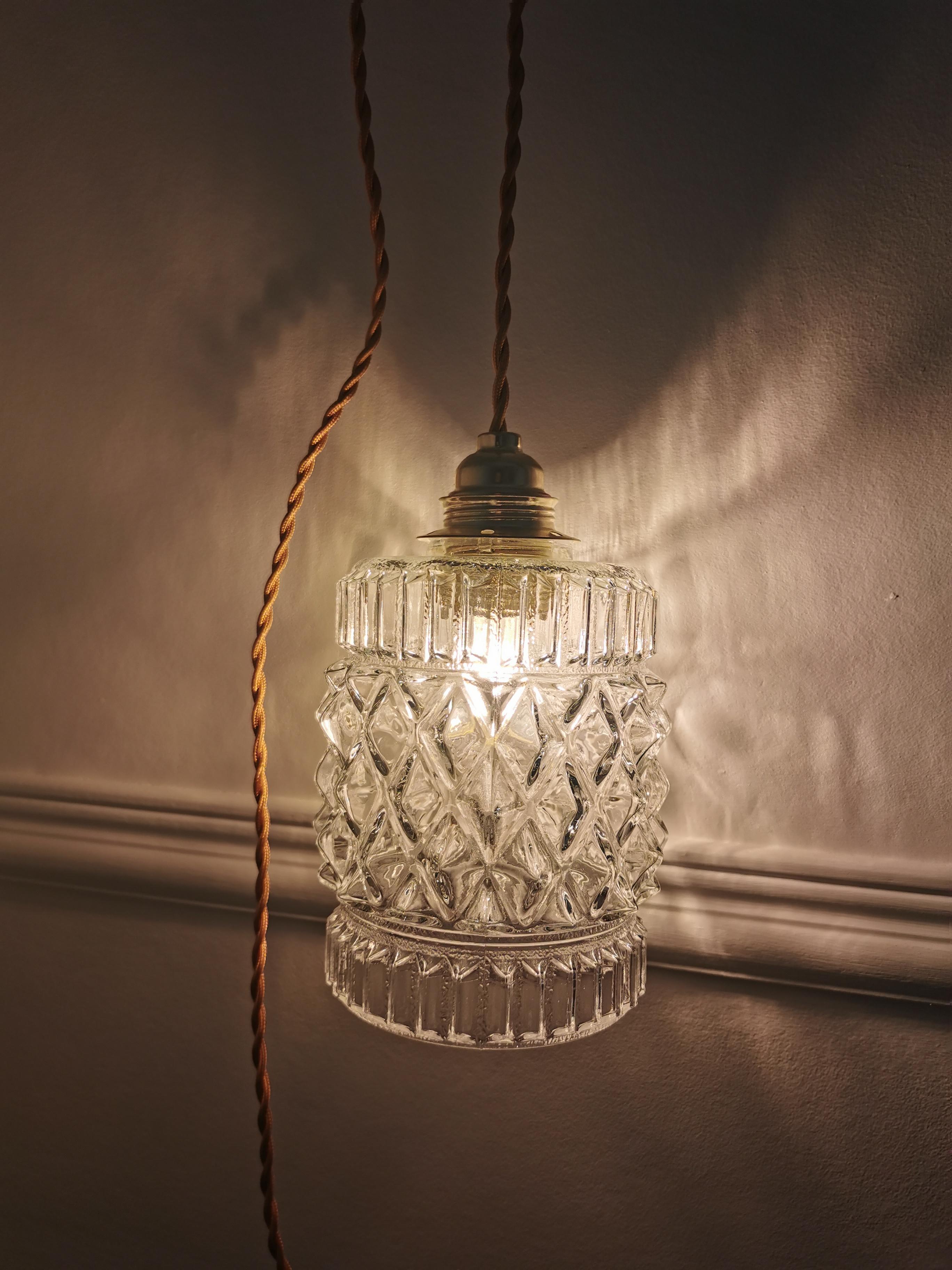 Glass hanging lamp