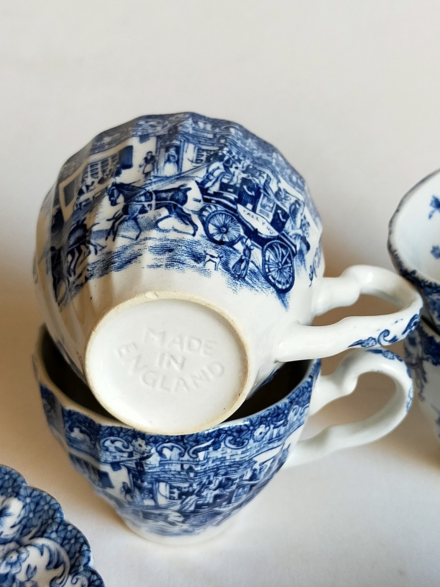 Six cups of coffee fine porcelain English JOHNSON BROS