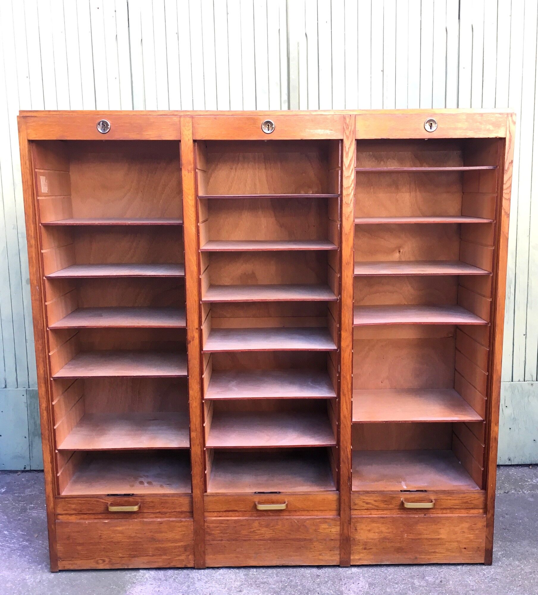 Vintage triple curtain binder 1960