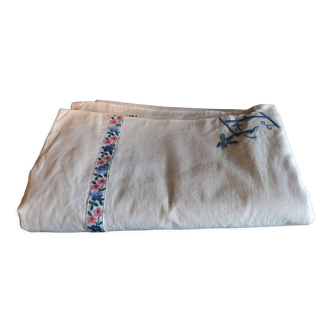 Old sheet embroidered mestizo blue flower in the edge 205 X 315 cm