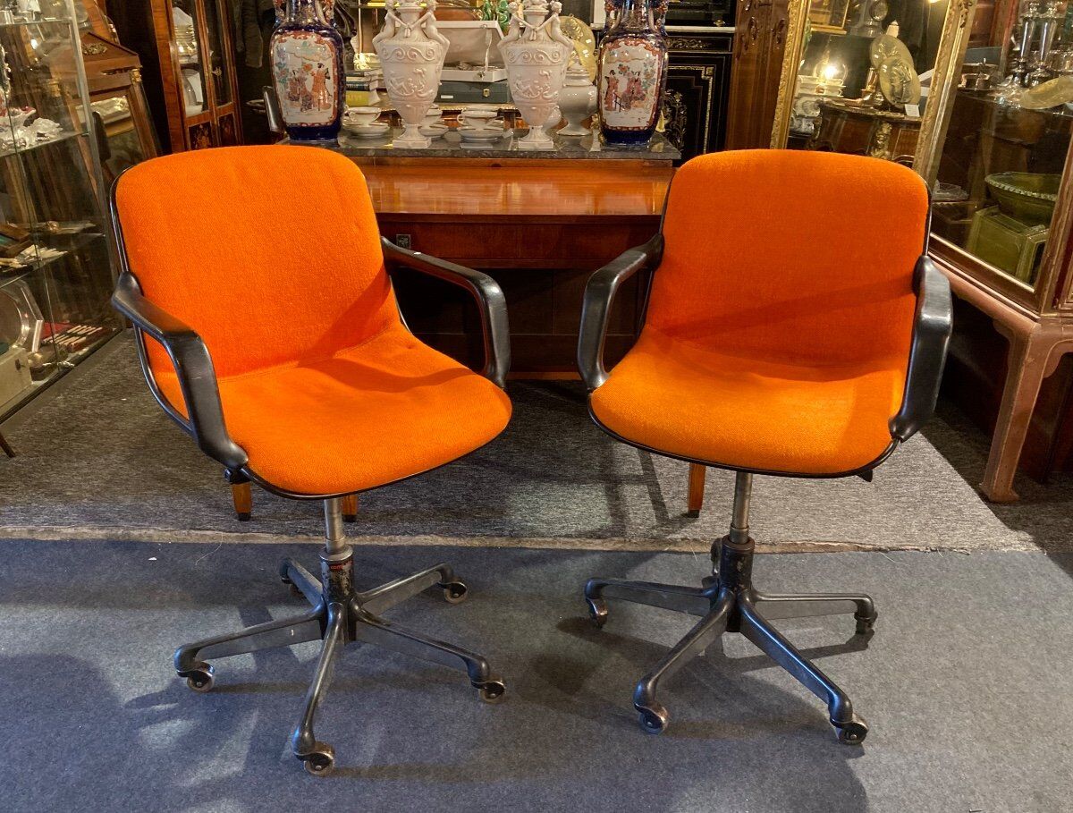 Pair of office chairs, Comforto, Norway, 1970