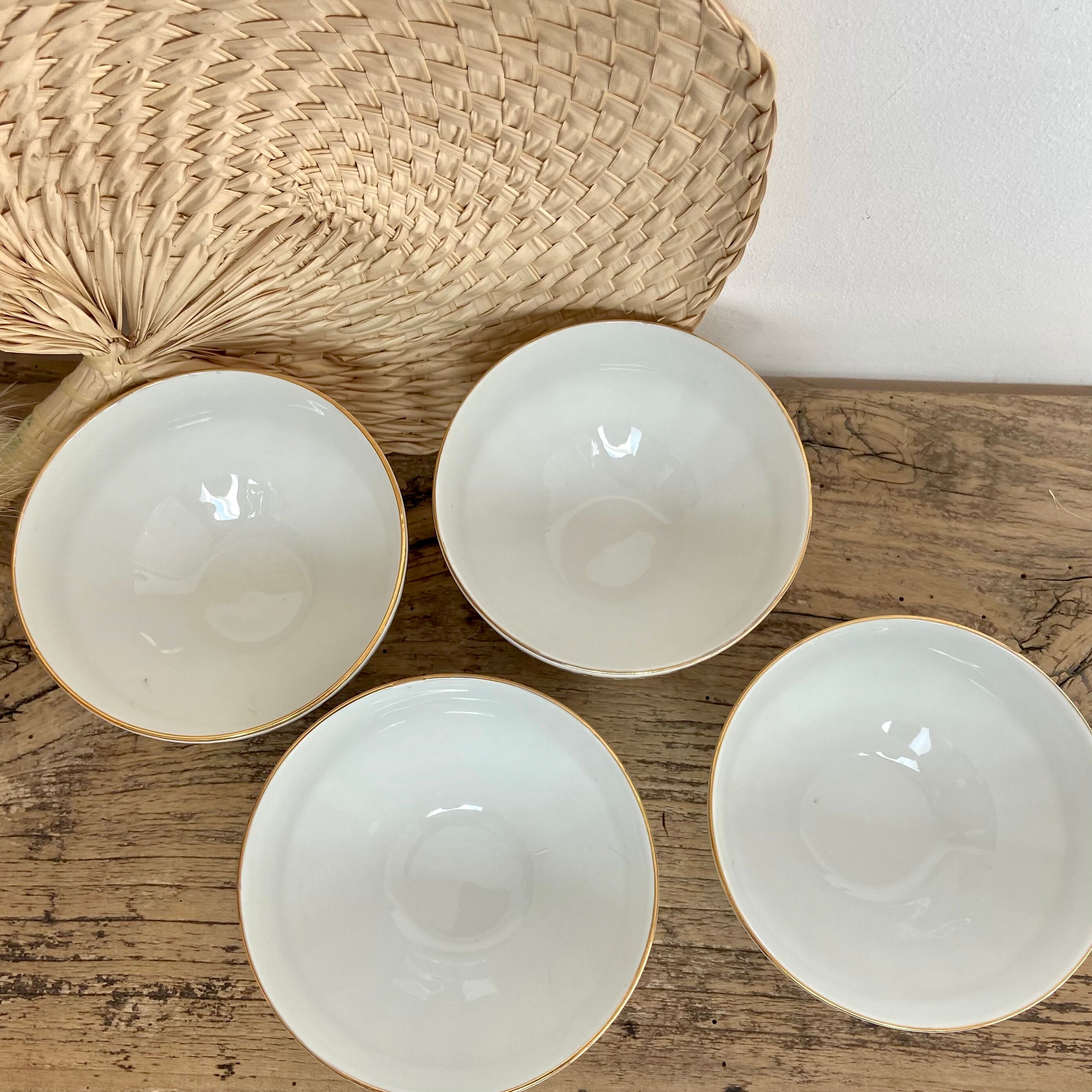 4 small vintage porcelain bowls France