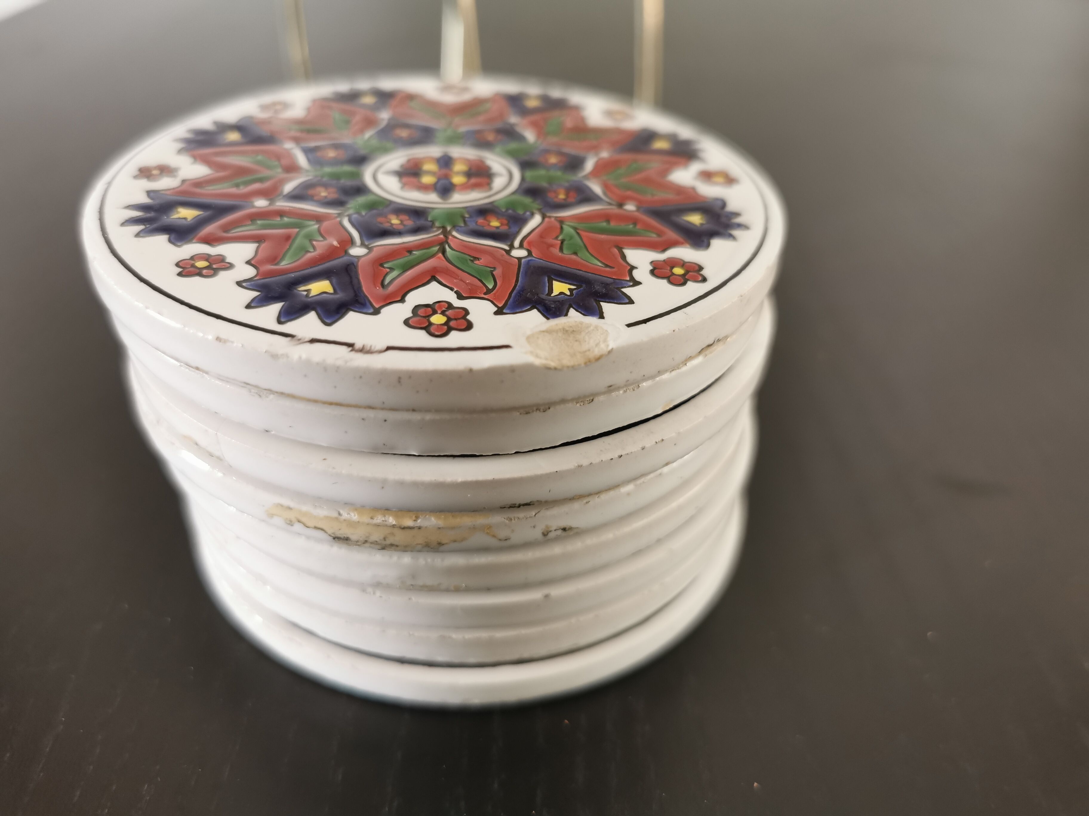 Ceramic glassware