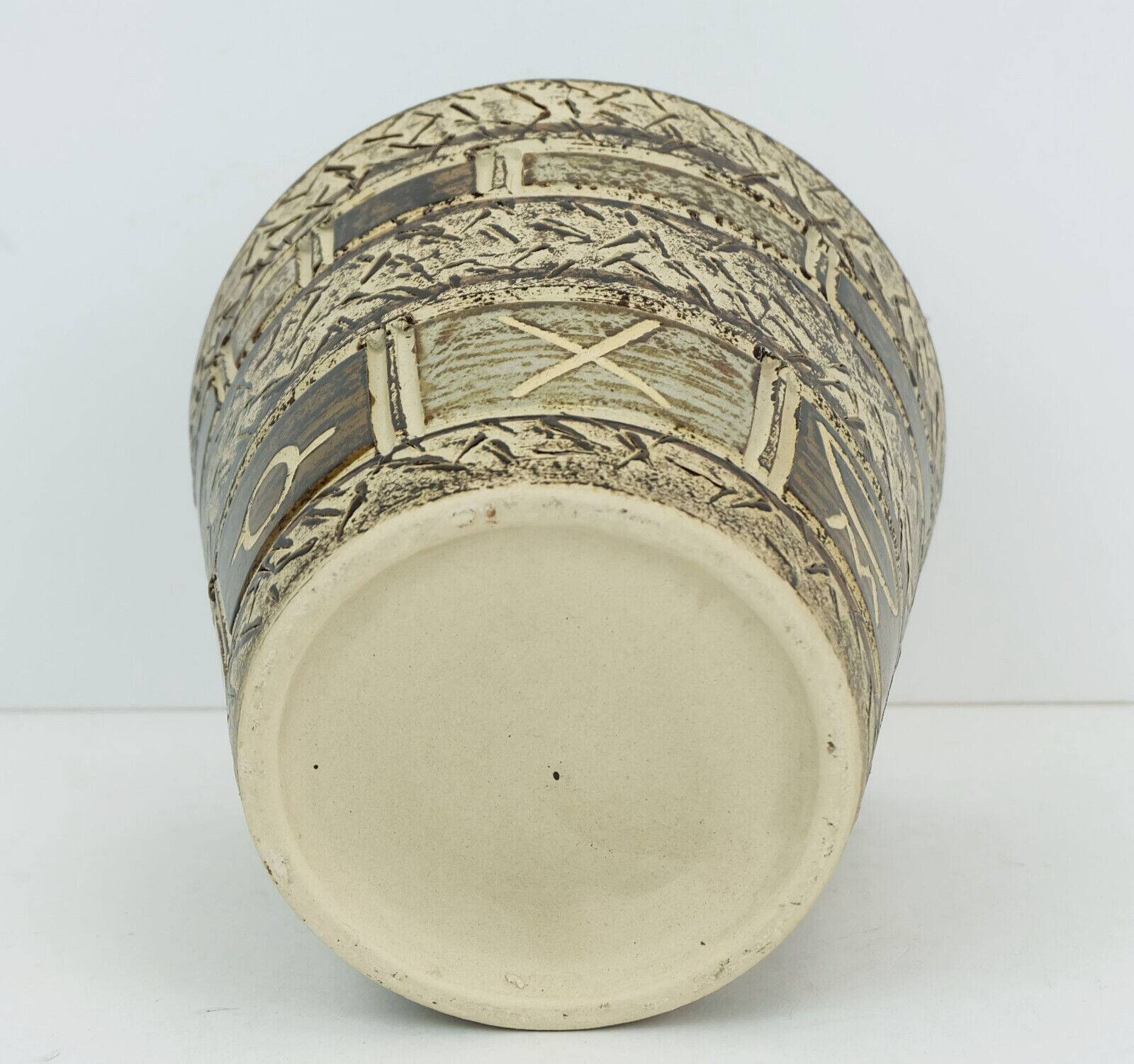 1950s plant pot abstract sgraffito decor shades of brown and beigt