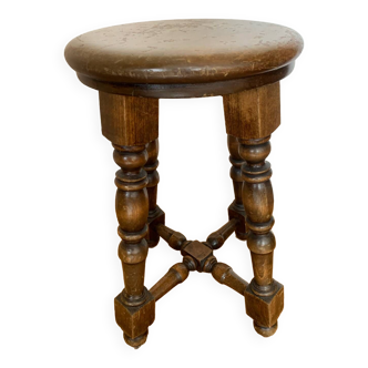 4-legged stool
