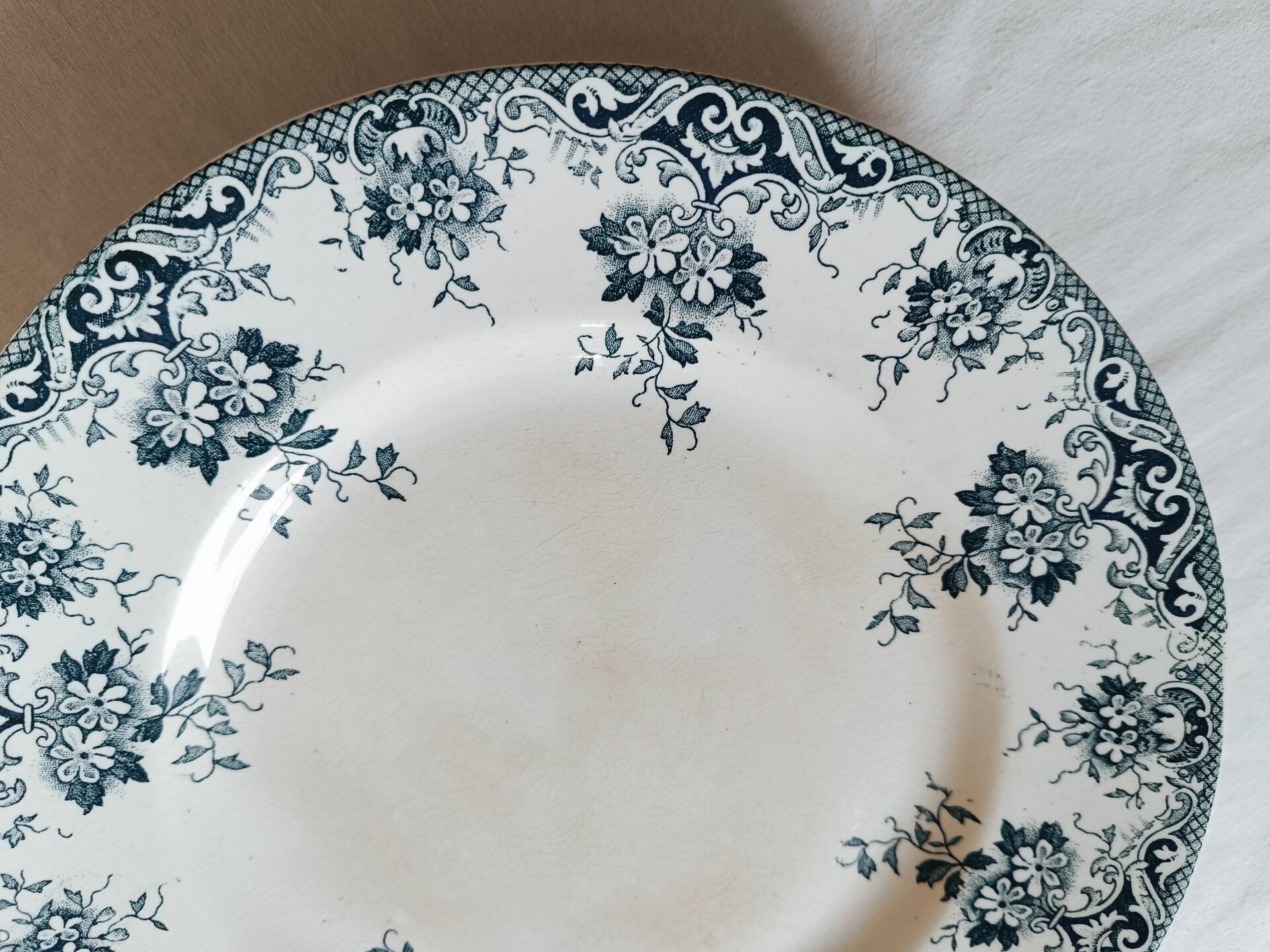 Compote dish
