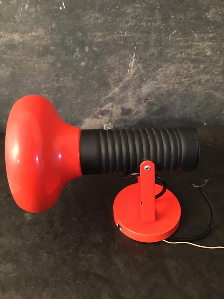 Applique vintage en métal orange et plastique noir, orientable