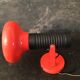 Applique vintage en métal orange et plastique noir, orientable