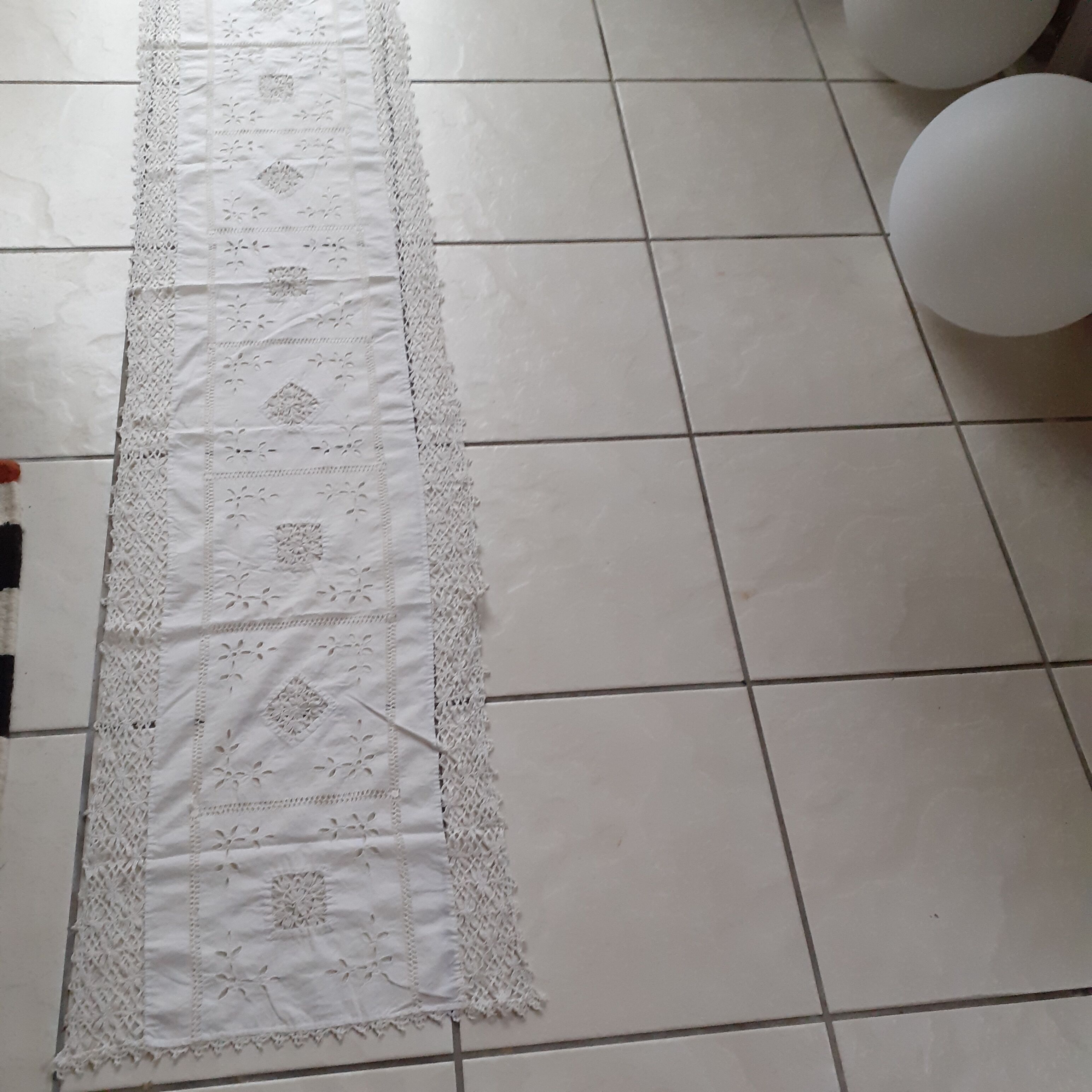 Table runner, crocheted lace and cotton.  R2