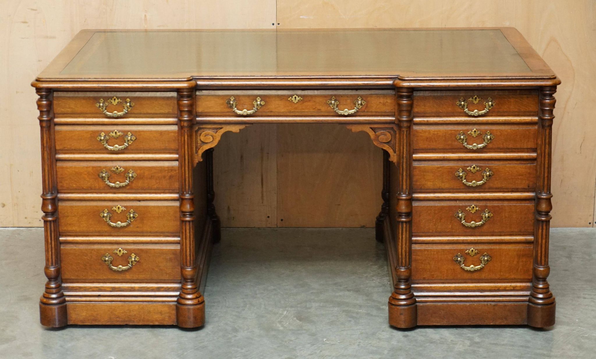 Antique double-sided desk C Hindley & Son in oak and leather